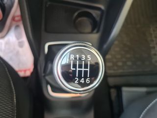Dacia Duster 2019 4X4 DIESEL-thumb-46