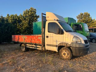 Renault 2010 Mascott