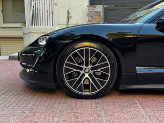 Porsche Taycan 2021 PASM/SPORT CHRONO/BOSE-thumb-12