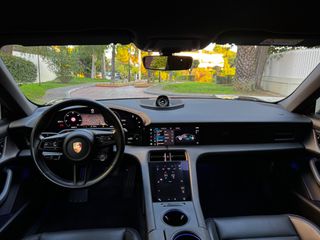 Porsche Taycan 2021 PASM/SPORT CHRONO/BOSE-thumb-18