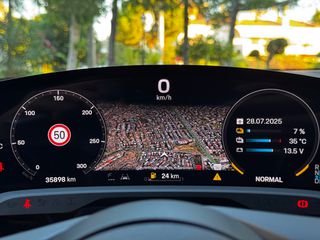 Porsche Taycan 2021 PASM/SPORT CHRONO/BOSE-thumb-24
