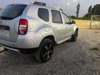 Dacia Duster 2017-thumb-4