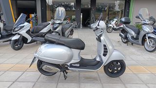 Piaggio Vespa GT 200 2007-thumb-5