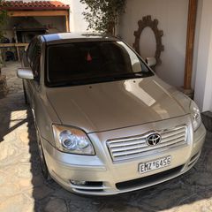 Toyota Avensis 2005 TURBO