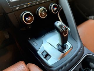 Jaguar E-Pace 2020 R-Dynamic S AWD-thumb-44