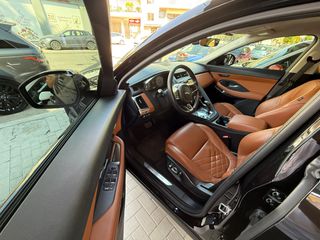 Jaguar E-Pace 2020 R-Dynamic S AWD-thumb-17