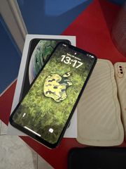 iPhone XS Max 64gb gold ελληνικό με πολλά έξτρα.ΤΕΛΙΚΗ ΤΙΜΗ ΧΩΡΙΣ ΑΝΤΑΛΛΑΓΕΣ ΚΑΙ ΠΑΖΑΡΙΑ