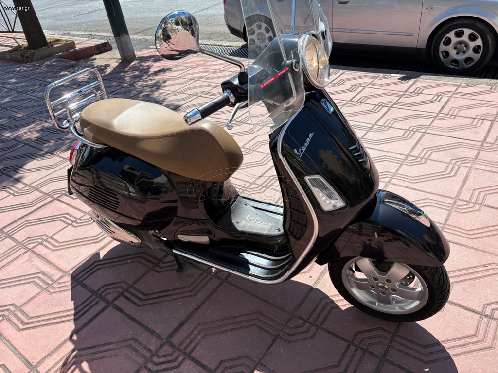 Vespa GTS 300 2018 GTS 300
