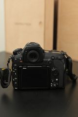 Nikon D850-thumb-2