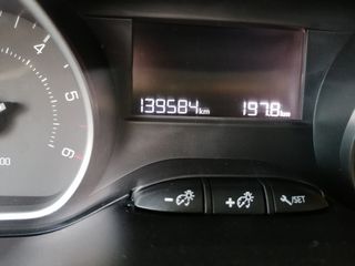 Peugeot 208 2016 1.6 BLUEHDI  75 ACTIVE  BUSINESS-thumb-57