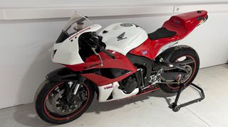 Πολυεστερικά fairings CBR 600 RR-thumb-1
