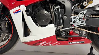 Πολυεστερικά fairings CBR 600 RR-thumb-6