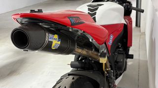 Πολυεστερικά fairings CBR 600 RR-thumb-9