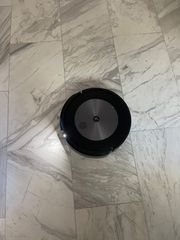 Ρομποτική σκούπα iRobot Roomba j7 σχεδόν καινούργια