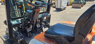 Doosan 2010 D30G-thumb-6