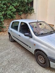 Renault Clio 2000