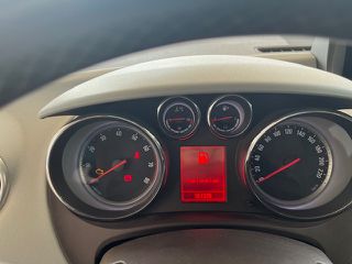 Opel Meriva 2011 COSMO 1.4 TURBO ECOTEC 140 HP MT6-thumb-10