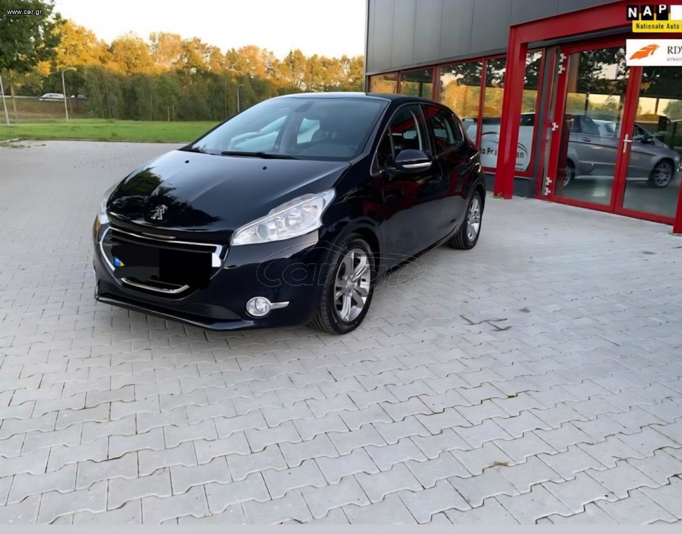 Peugeot 208 2015 1.6 BLUEHDI 120 ALLURE