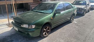 Nissan Almera 2000