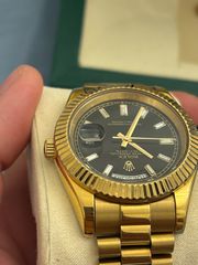 Rolex day date gold black-thumb-2