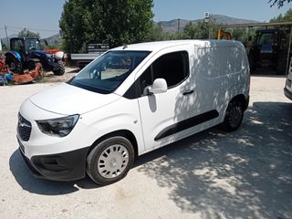 Κλούβα Opel 2019 COBO-thumb-3