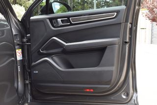 Porsche Cayenne 2022 COUPE S E-HYBRID GTS CARBON PACK BOSE SOFT CLOSE HEAD/UP-thumb-63
