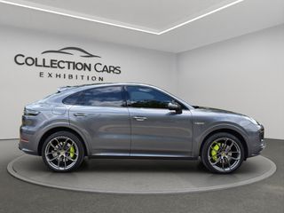 Porsche Cayenne 2022 COUPE S E-HYBRID GTS CARBON PACK BOSE SOFT CLOSE HEAD/UP-thumb-4