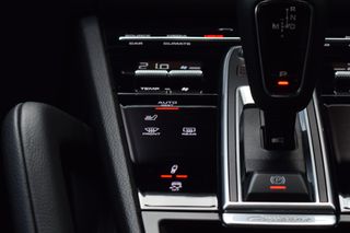 Porsche Cayenne 2022 COUPE S E-HYBRID GTS CARBON PACK BOSE SOFT CLOSE HEAD/UP-thumb-47
