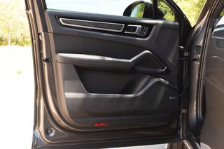 Porsche Cayenne 2022 COUPE S E-HYBRID GTS CARBON PACK BOSE SOFT CLOSE HEAD/UP-thumb-52