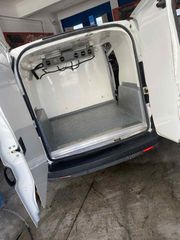 Opel Combo 2012-thumb-6