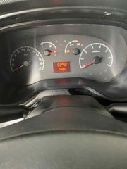 Opel Combo 2012-thumb-8