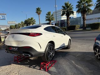 Mercedes-Benz GLC 300 2024 GLC COUPé 300 4MATIC 9G-TRONIC-thumb-2