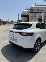 Renault Megane 2017-thumb-2