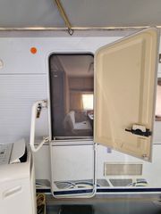 Dethleffs 2000 Camper-thumb-5
