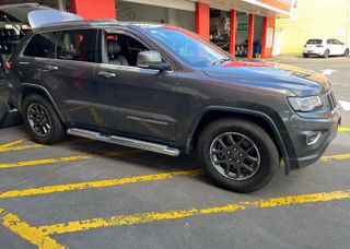 Πωλούνται καινούργιες ζάντες 18' JEEP MOPAR με λάστιχα