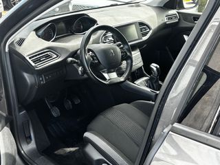 Peugeot 308 2016 1.2 e-THP Style-thumb-8