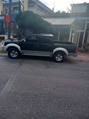 Nissan 2004 Navara D22