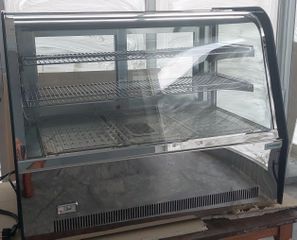 Βιτρίνα θερμαινόμενη 90cm x 55,5 x 69cm 160 LT