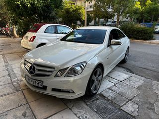 Mercedes-Benz E 250 2011 COUPE