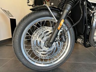 Triumph Bonneville T120 2025-thumb-7