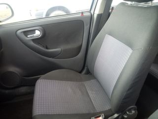 Opel Corsa 2005 1.3 CDTI-thumb-6