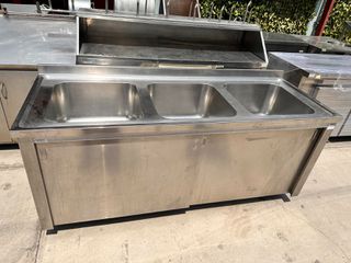 Λάντζα κλειστή με 3 γούρνες (Α3727)