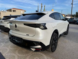 Renault Rafale 2026 Esprit Alpine hyper hybrid E-Tech 4x4 300-thumb-4