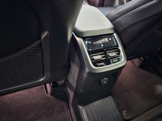 Volvo XC 90 2024 T8 AWD Auto Polestar 470hp plus Dark-thumb-18