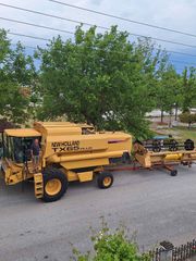 Κομπίνες New Holland 1999 ΤΧ 65
