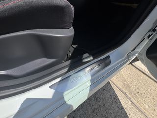 Renault Clio 2013 RS SPORT-thumb-18