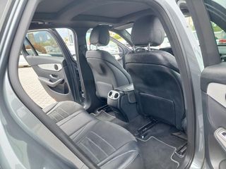 Mercedes-Benz GLC 300 2021 4MATIC 9G-TRONIC AMG Line Panorama-thumb-11