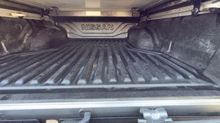 Nissan Navara 2016-thumb-10