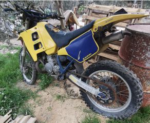 Suzuki TS 1993 Tsr 200 δύο μηχανές