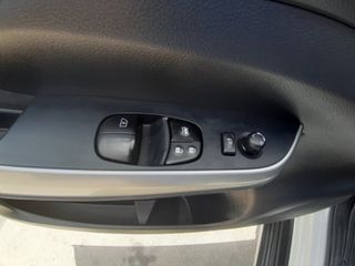 Nissan Navara 2019-thumb-14